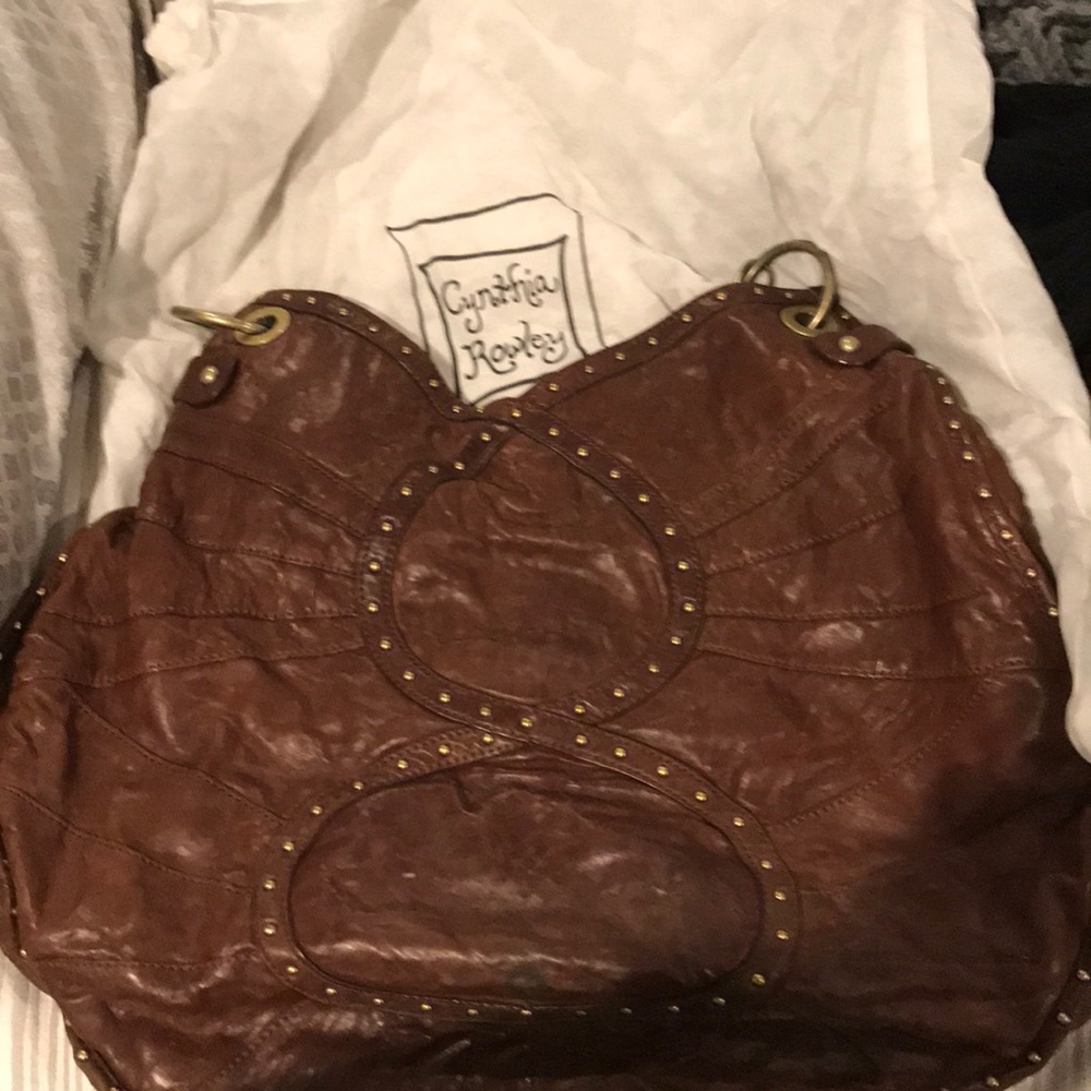 AUTHENTIC 100% leather Cynthia Rowley purse!!